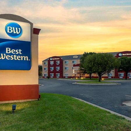 Best Western Governors Inn And Suites Wichita Exterior photo